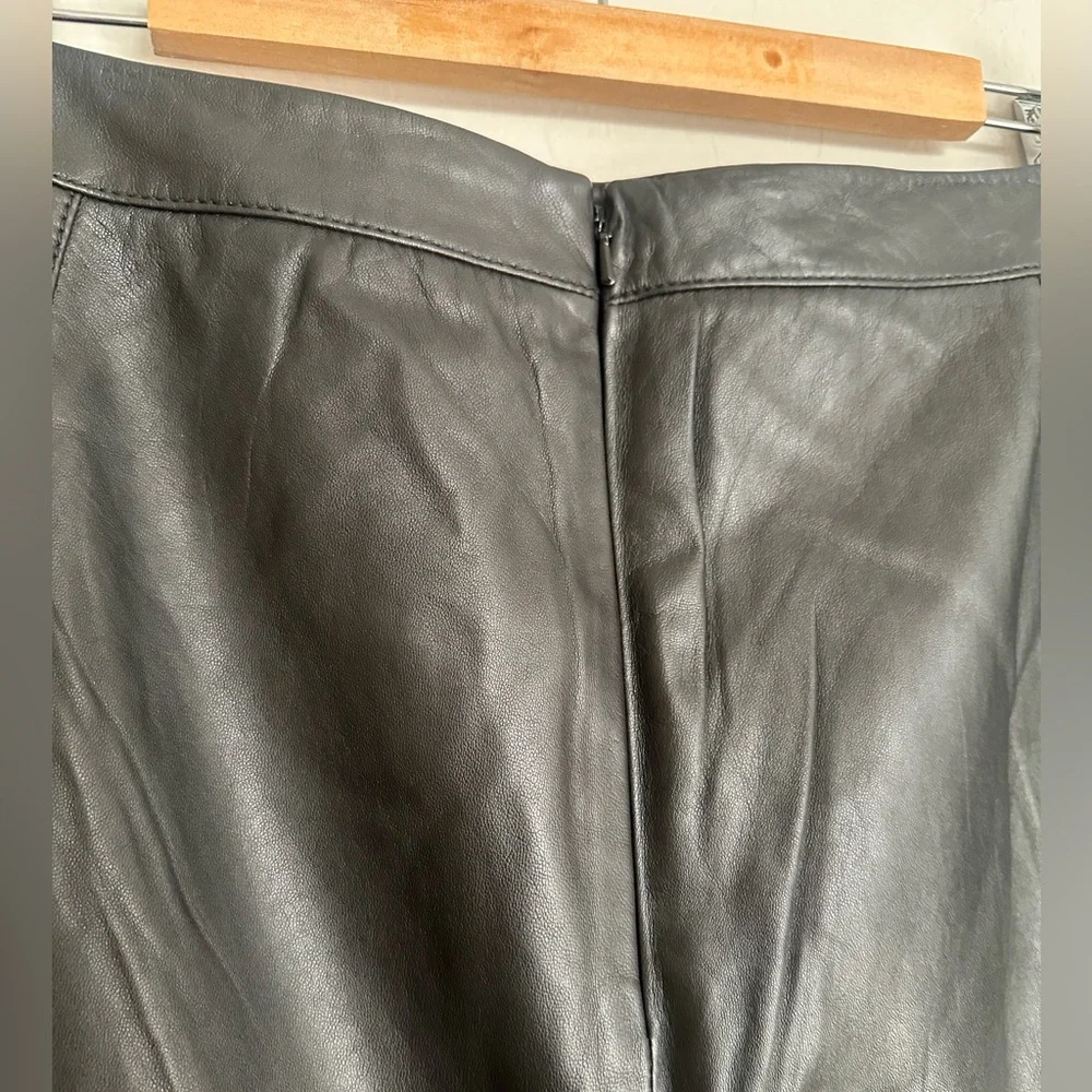 Halogen Black Leather Quilted Pencil Skirt